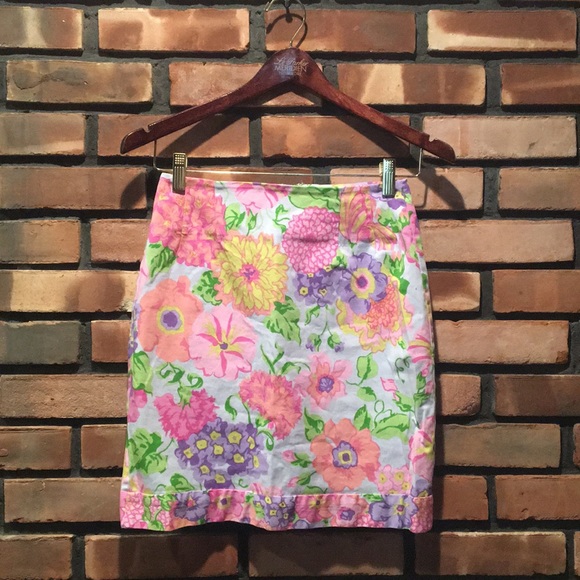 Leggiadro Dresses & Skirts - Leggiadro Floral Skirt Leggiadro Dresses & Skirts - Leggiadro Floral Skirt